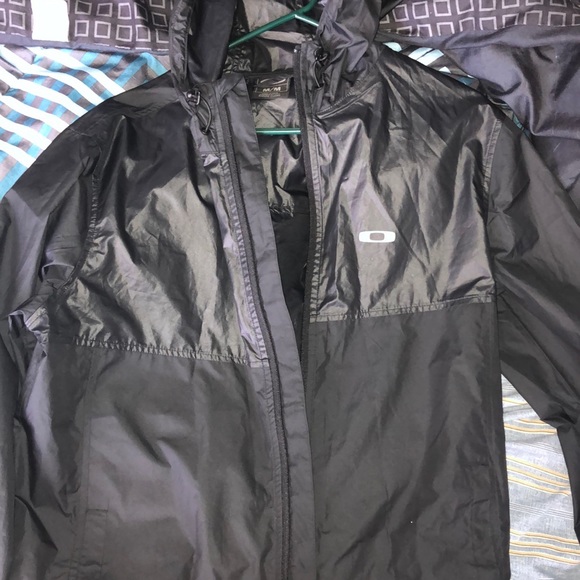 oakley rain jacket